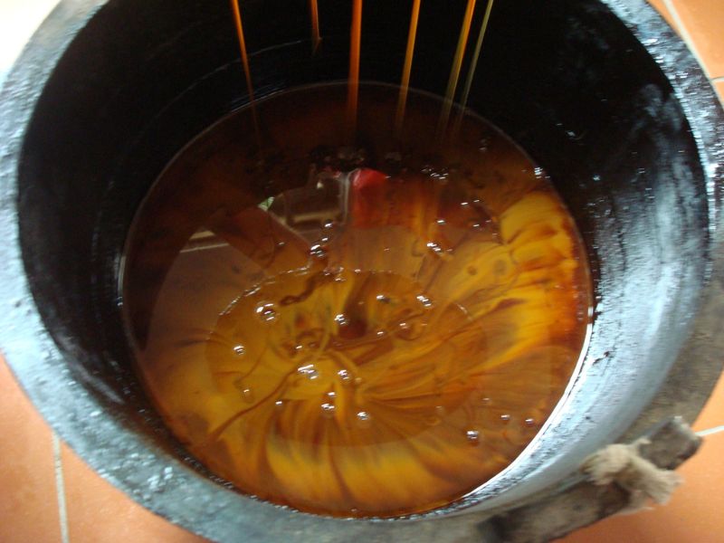 Traditional lacquer sap, or